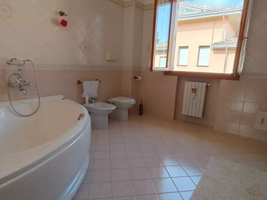 Immagine 25 di Casa bifamiliare in vendita  in ANTONIO DE CURTIS a Campagnola Emilia