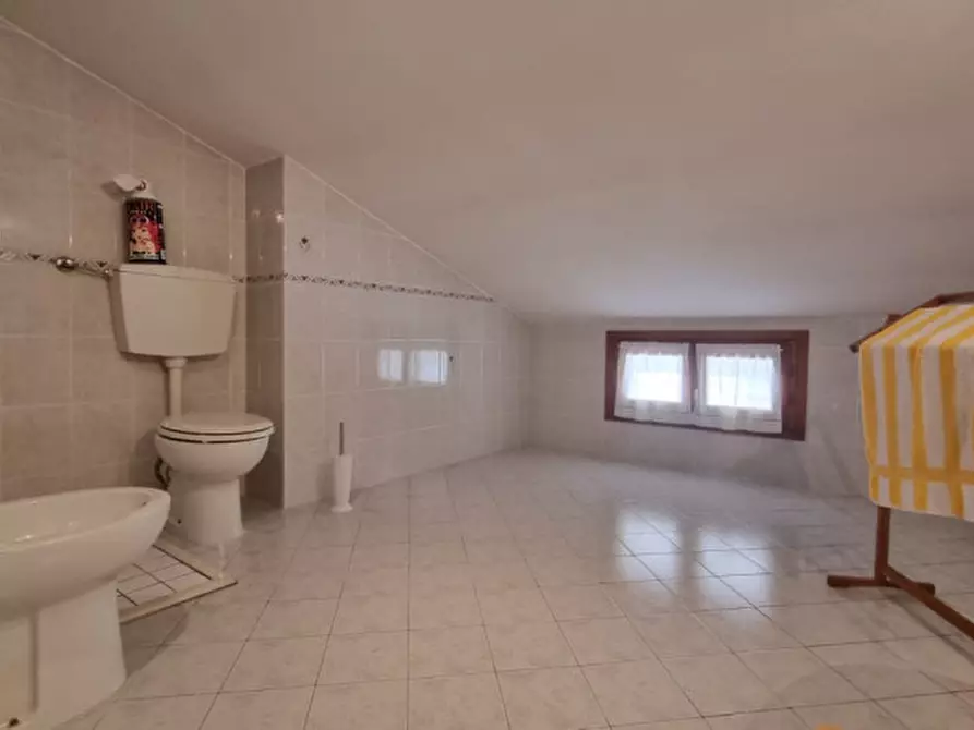 Immagine 26 di Casa bifamiliare in vendita  in ANTONIO DE CURTIS a Campagnola Emilia