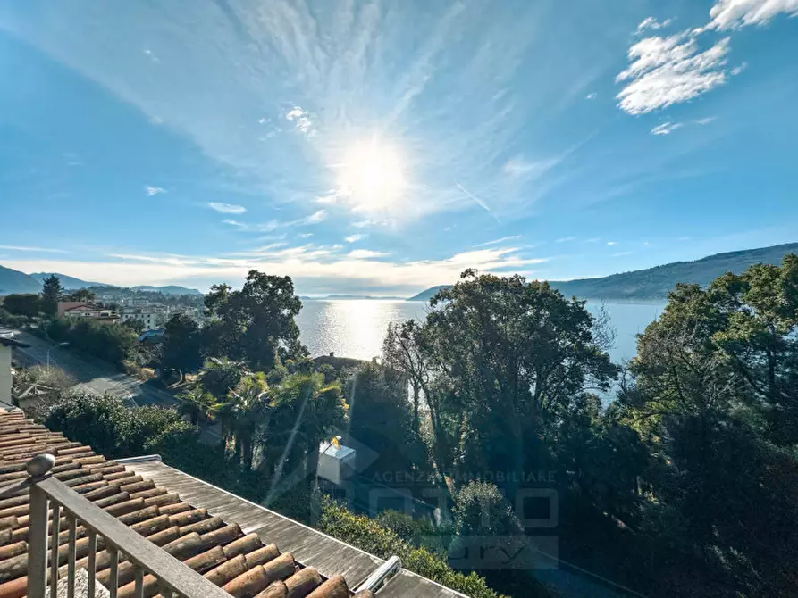 Immagine 4 di Villa in vendita  in Via del Buon Rimedio 17 a Verbania