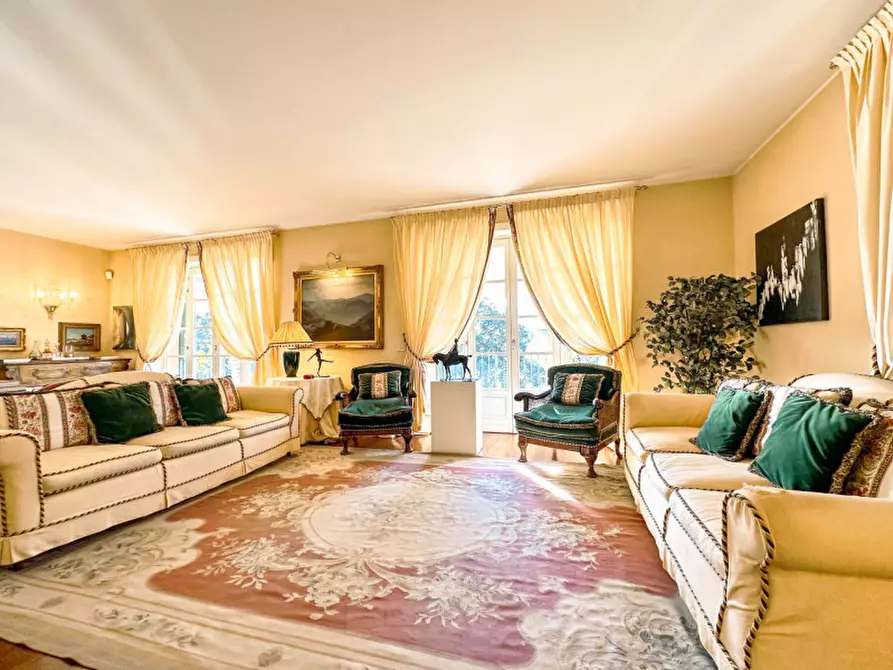 Immagine 12 di Villa in vendita  in Via del Buon Rimedio 17 a Verbania