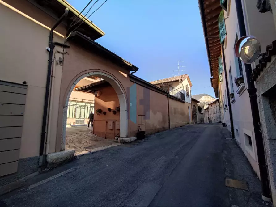Immagine 1 di Casa indipendente in vendita  in Via castelli a Botticino