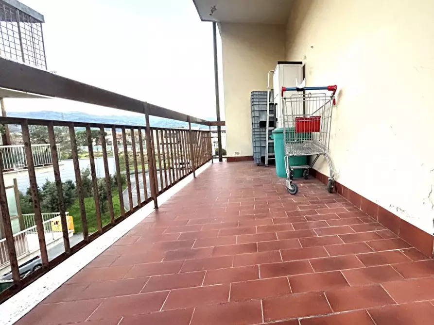 Immagine 10 di Appartamento in vendita  in via benedetto croce 93 a Pistoia