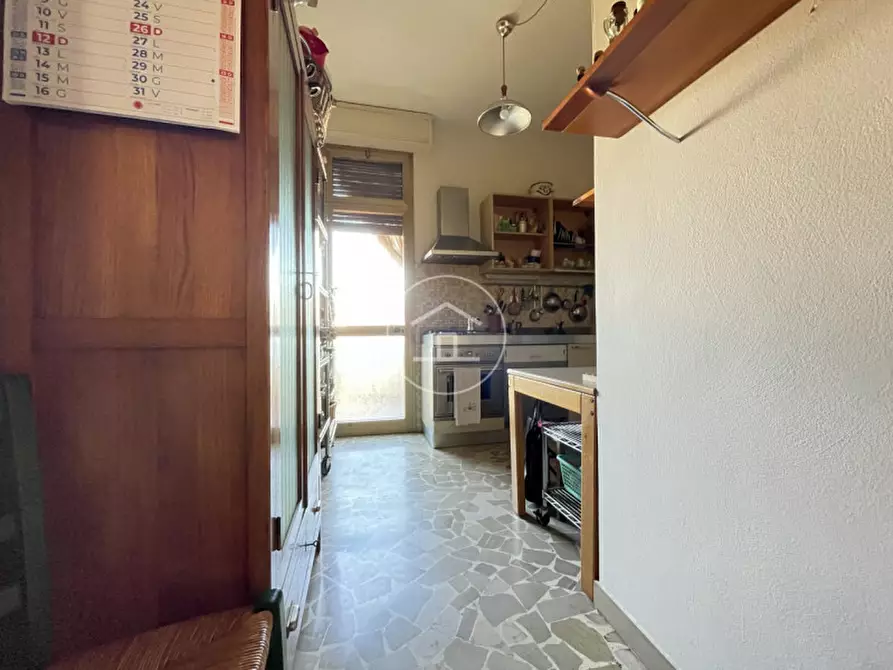 Immagine 13 di Appartamento in vendita  in via benedetto croce 93 a Pistoia