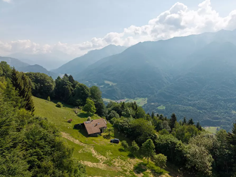 Immagine 2 di Rustico / casale in vendita  in Loc. Peschera snc a Valdaone