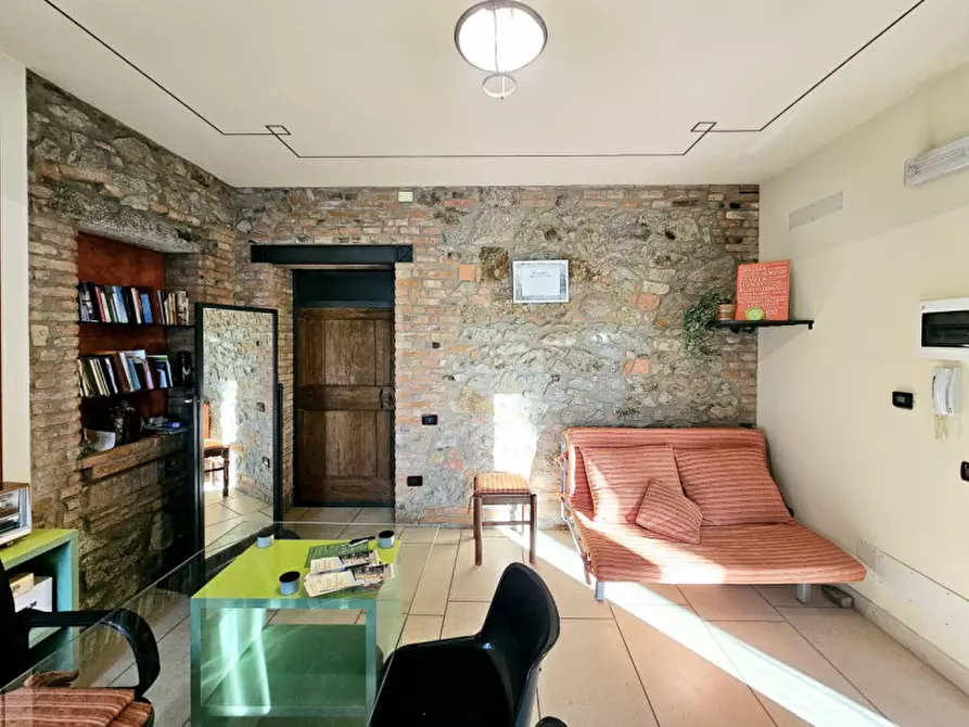 Immagine 3 di Casa indipendente in vendita  in VIA DEI COLLI a Vo