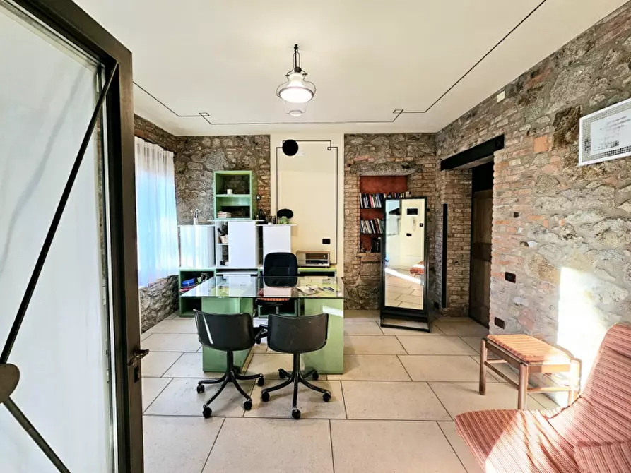 Immagine 10 di Casa indipendente in vendita  in VIA DEI COLLI a Vo