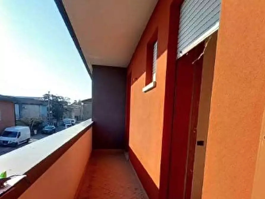 Immagine 12 di Palazzo in vendita  in VIA G. MARCONI a Porto Viro