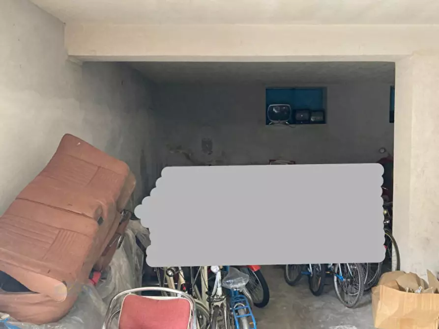 Immagine 2 di Garage in vendita  in Via Salvo d'Acquisto a Ceglie Messapico