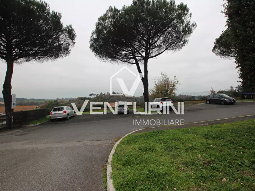 Immagine 27 di Appartamento in vendita  in Via Saronno, 80 a Roma