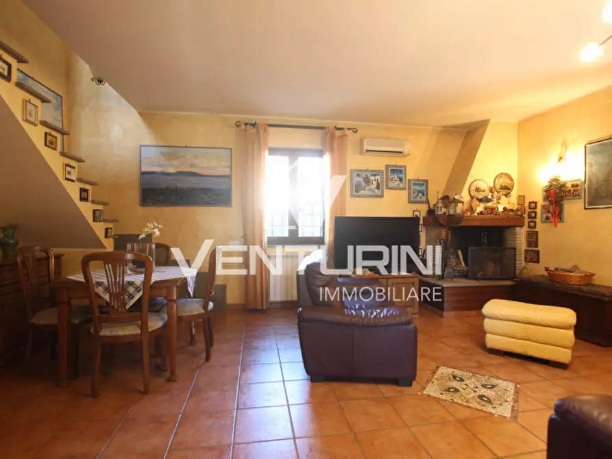 Immagine 7 di Villa in vendita  in Via Sacrofano Prima Porta a Roma