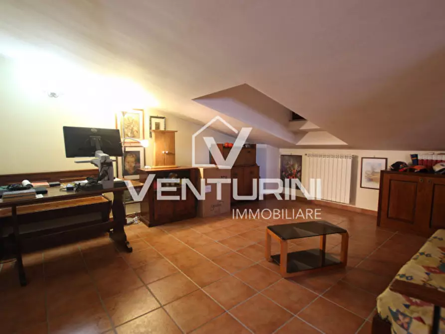 Immagine 14 di Villa in vendita  in Via Sacrofano Prima Porta a Roma