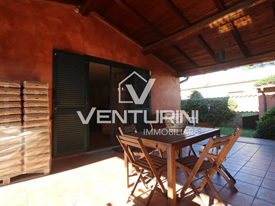 Immagine 19 di Villa in vendita  in Via Sacrofano Prima Porta a Roma