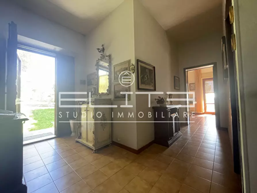 Immagine 15 di Villa in vendita  in CANDIA a Ancona