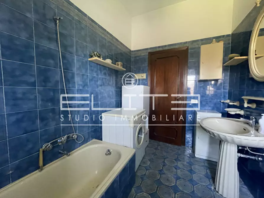 Immagine 22 di Villa in vendita  in CANDIA a Ancona