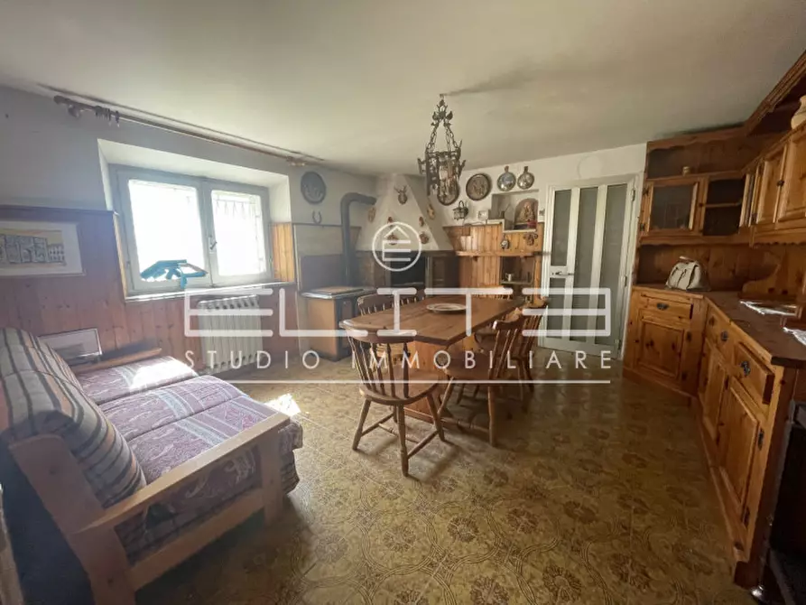 Immagine 33 di Villa in vendita  in CANDIA a Ancona