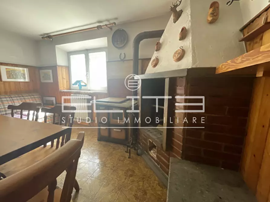 Immagine 34 di Villa in vendita  in CANDIA a Ancona