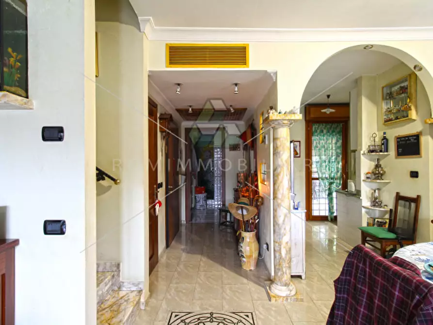 Immagine 4 di Appartamento in vendita  in Via Louis da Guerre- Via Della Fotografia a Roma