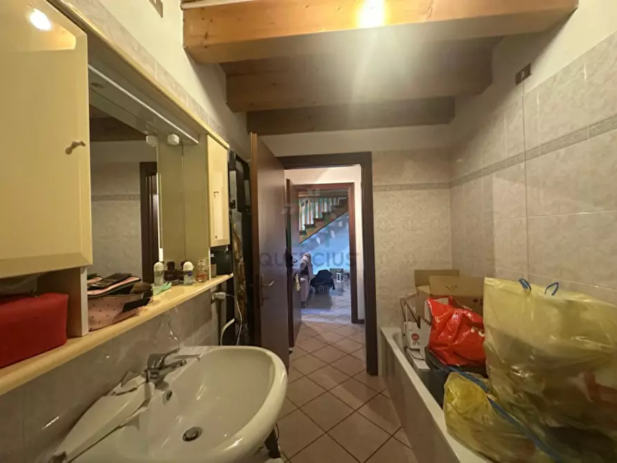 Immagine 6 di Appartamento in vendita  in via vittorio veneto a Zevio