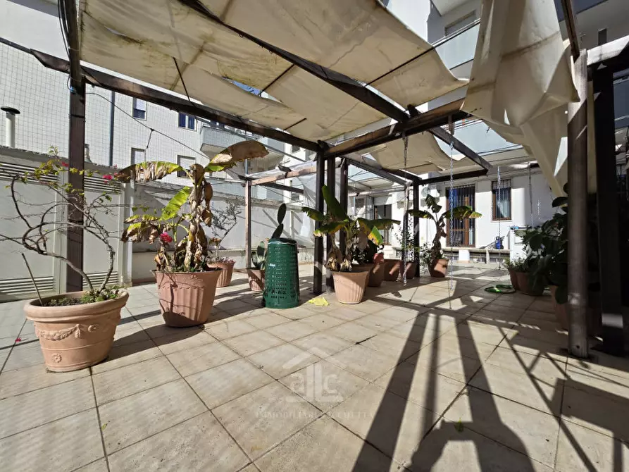 Immagine 9 di Appartamento in vendita  in Via Duca degli Abruzzi 57 a Lecce