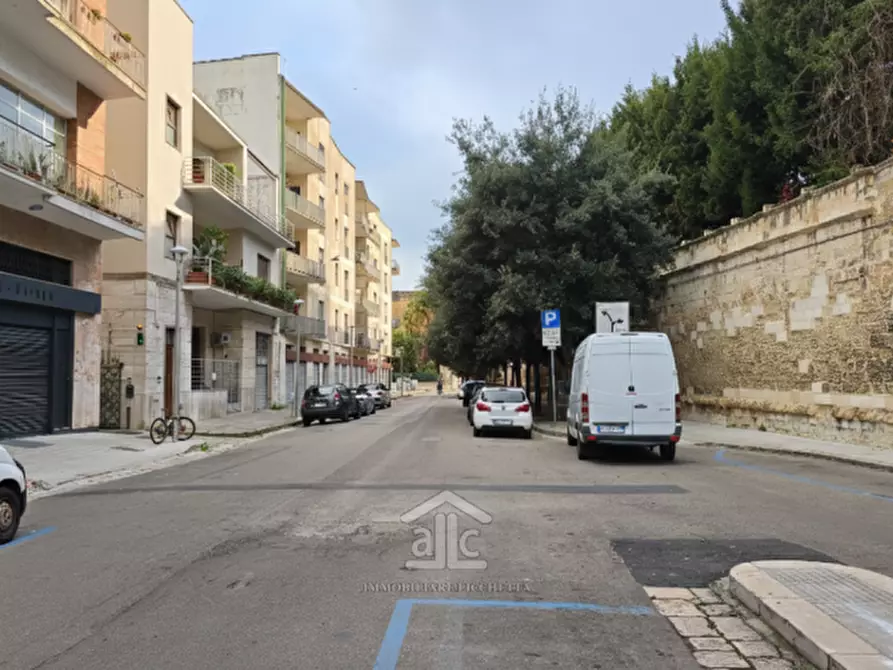 Immagine 11 di Appartamento in vendita  in Via Duca degli Abruzzi 57 a Lecce