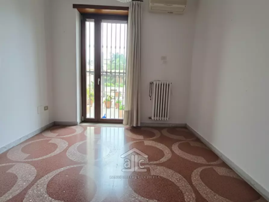 Immagine 15 di Appartamento in vendita  in Via Duca degli Abruzzi 57 a Lecce