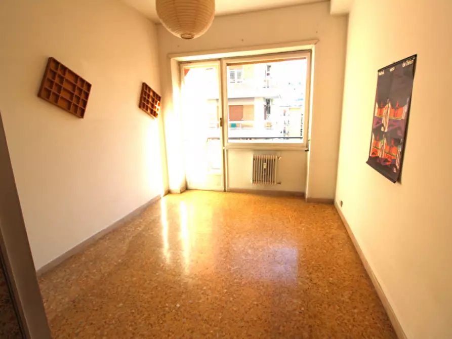 Immagine 7 di Appartamento in vendita  in Via Attilio Friggeri a Roma