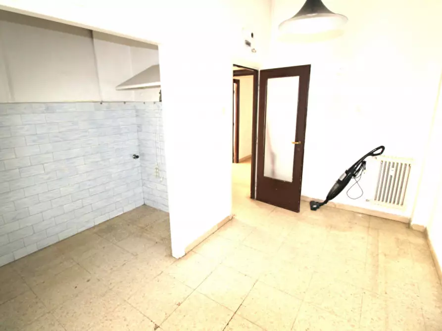 Immagine 13 di Appartamento in vendita  in Via Attilio Friggeri a Roma