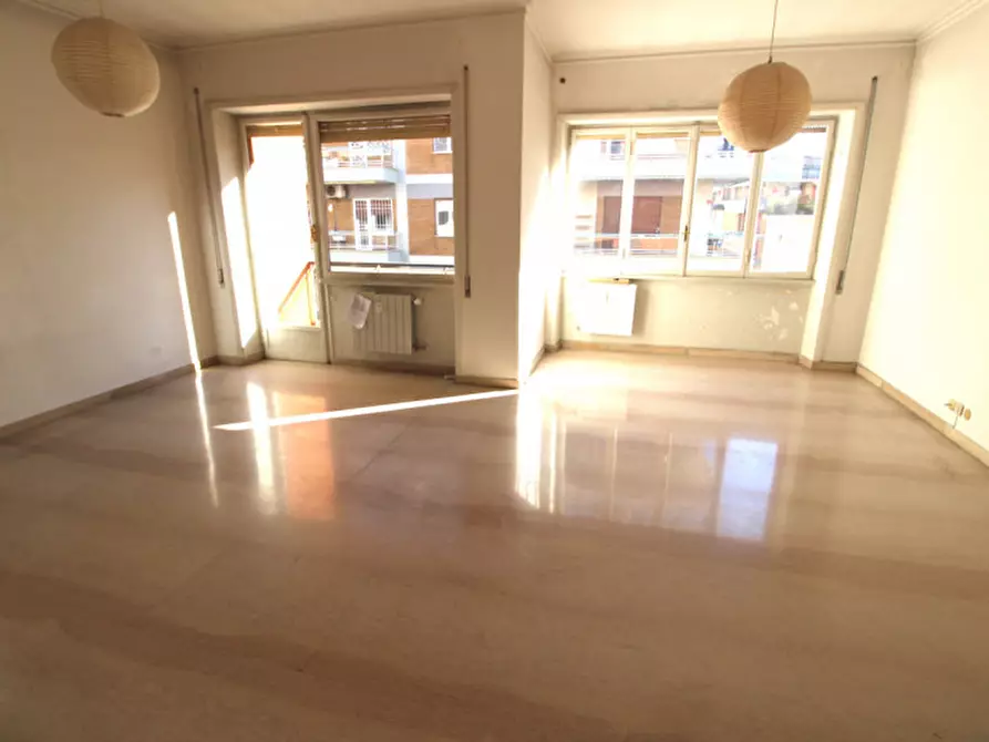 Immagine 16 di Appartamento in vendita  in Via Attilio Friggeri a Roma
