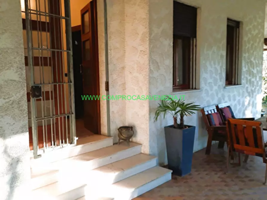 Immagine 4 di Villa in vendita  in comune di preganziol a Preganziol