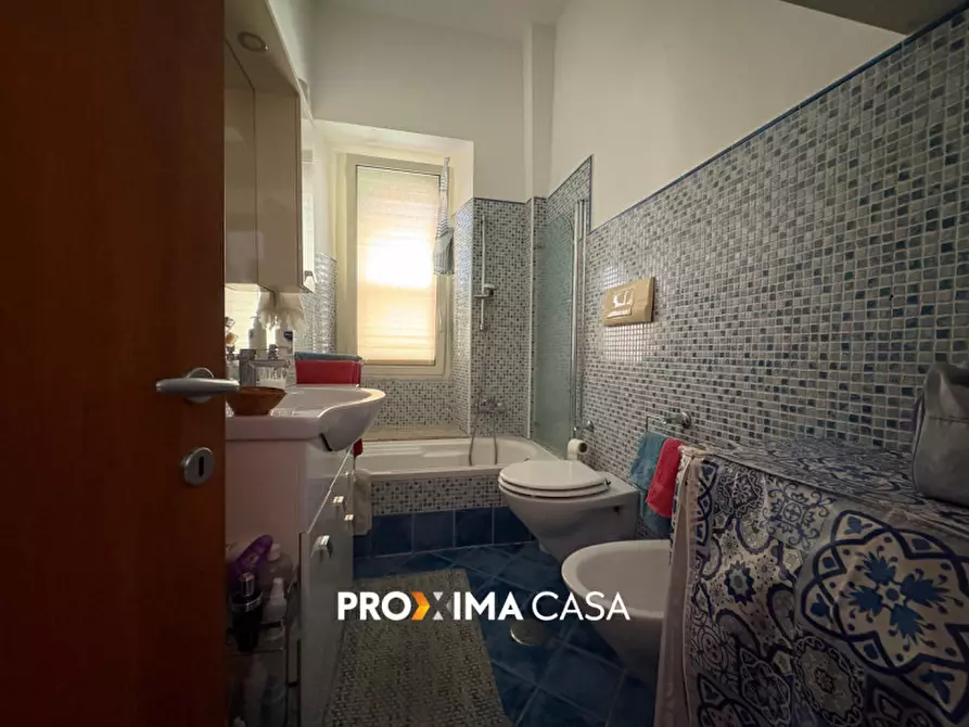 Immagine 7 di Appartamento in vendita  in Via Pietro Giannone 3 a Salerno