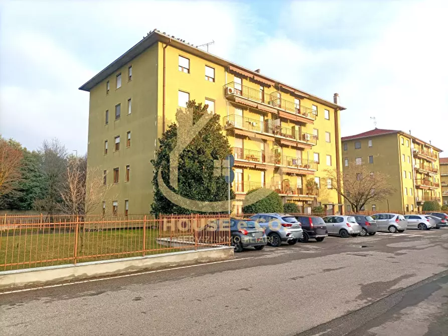 Immagine 17 di Appartamento in vendita  in Via Binasco 30 a Vigevano