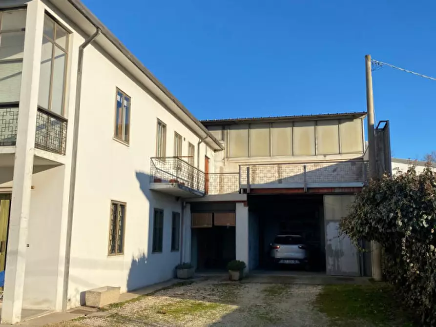 Immagine 2 di Capannone industriale in vendita  in Via Roma a Arzergrande