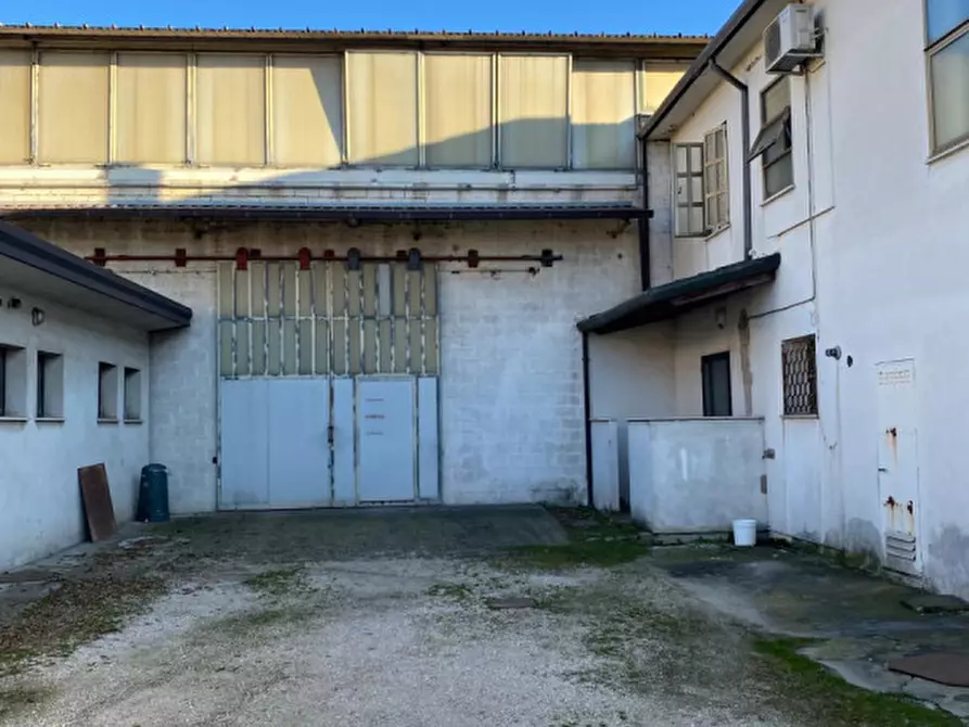 Immagine 8 di Capannone industriale in vendita  in Via Roma a Arzergrande