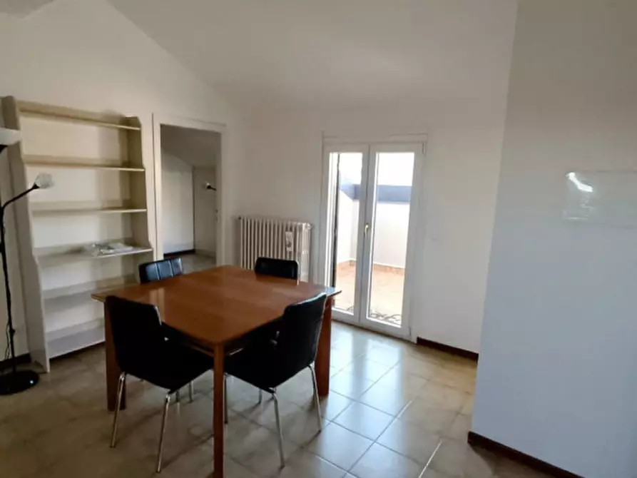 Immagine 3 di Appartamento in affitto  in via San Zeno 45 a Brescia