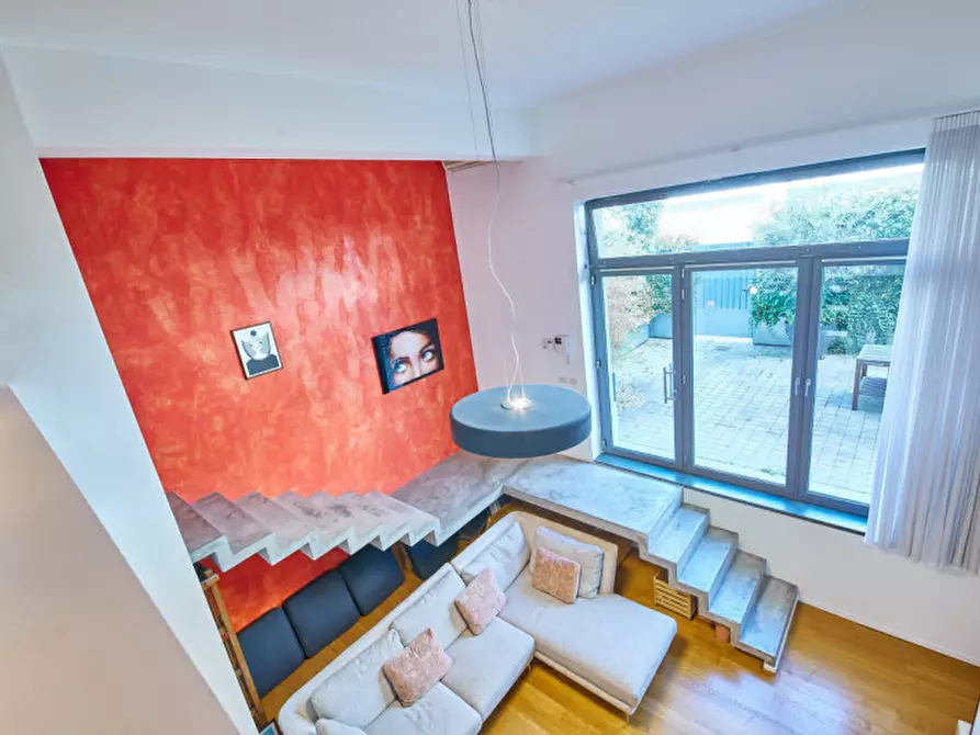 Immagine 19 di Loft/Open space in vendita  in Via Lodovico il Moro 27 a Milano