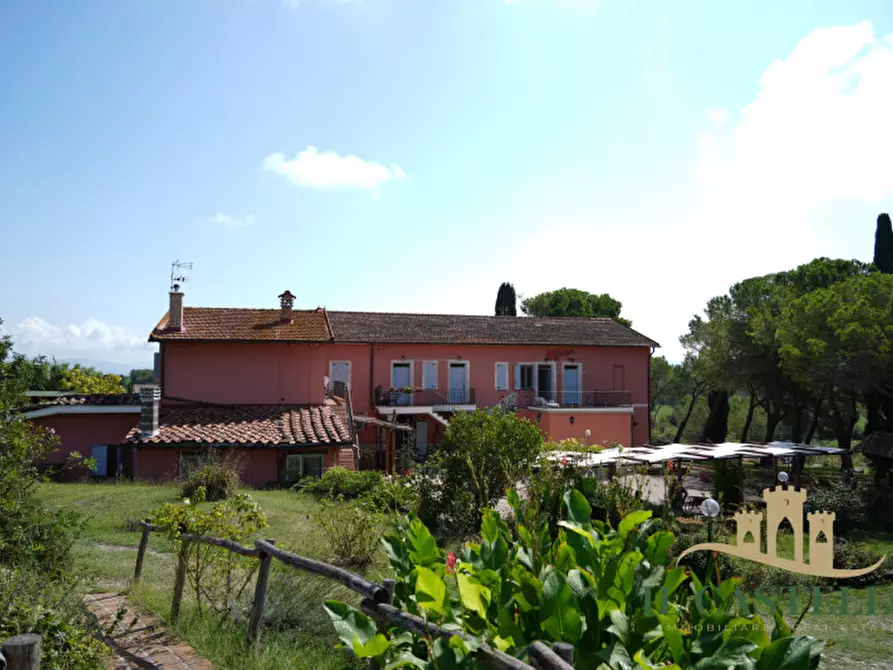 Immagine 3 di Agriturismo in vendita  in Via Nazionale a Castiglione Del Lago