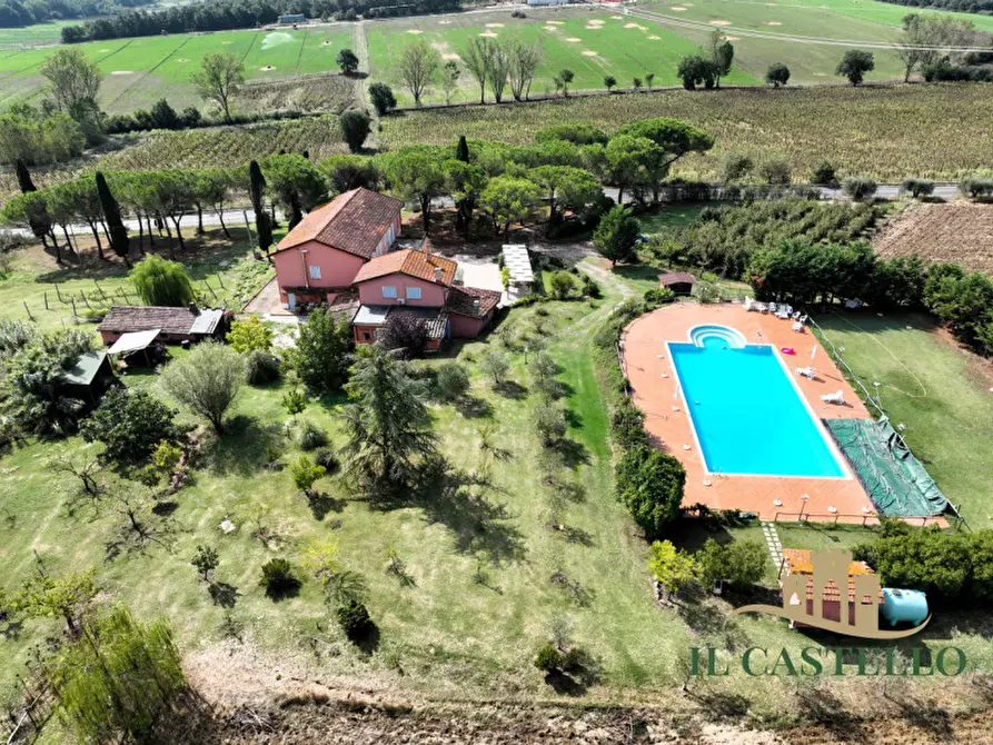 Immagine 6 di Agriturismo in vendita  in Via Nazionale a Castiglione Del Lago