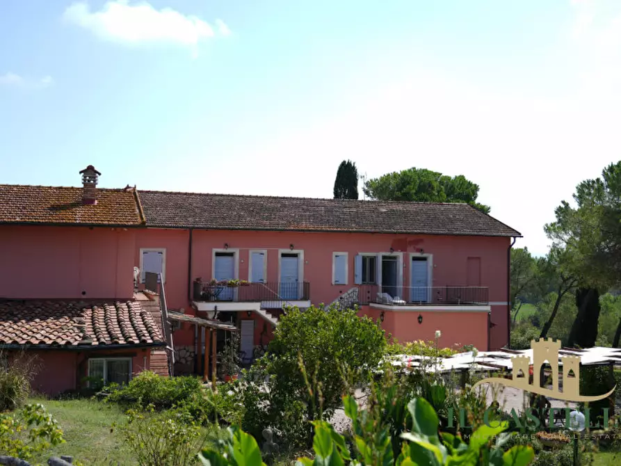 Immagine 39 di Agriturismo in vendita  in Via Nazionale a Castiglione Del Lago