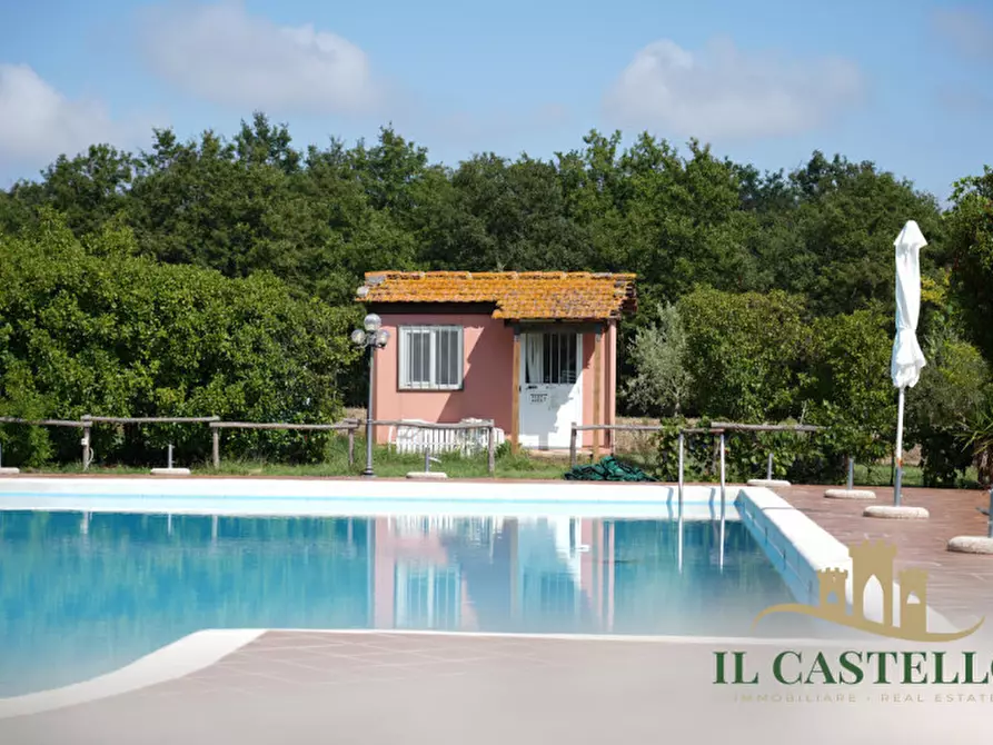 Immagine 40 di Agriturismo in vendita  in Via Nazionale a Castiglione Del Lago
