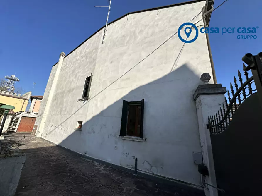 Immagine 26 di Villetta a schiera in vendita  in Via Retratto a Adria