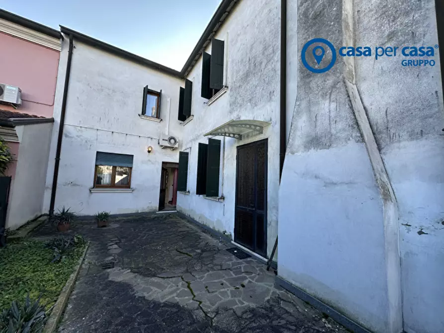 Immagine 31 di Villetta a schiera in vendita  in Via Retratto a Adria