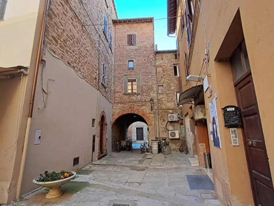 Immagine 3 di Appartamento in vendita  a Passignano Sul Trasimeno