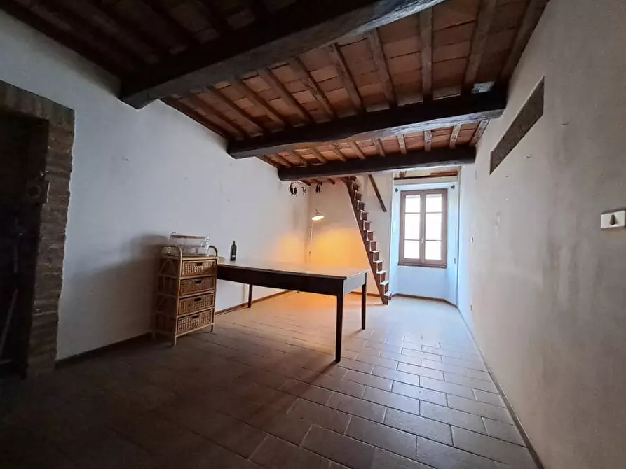 Immagine 5 di Appartamento in vendita  a Passignano Sul Trasimeno