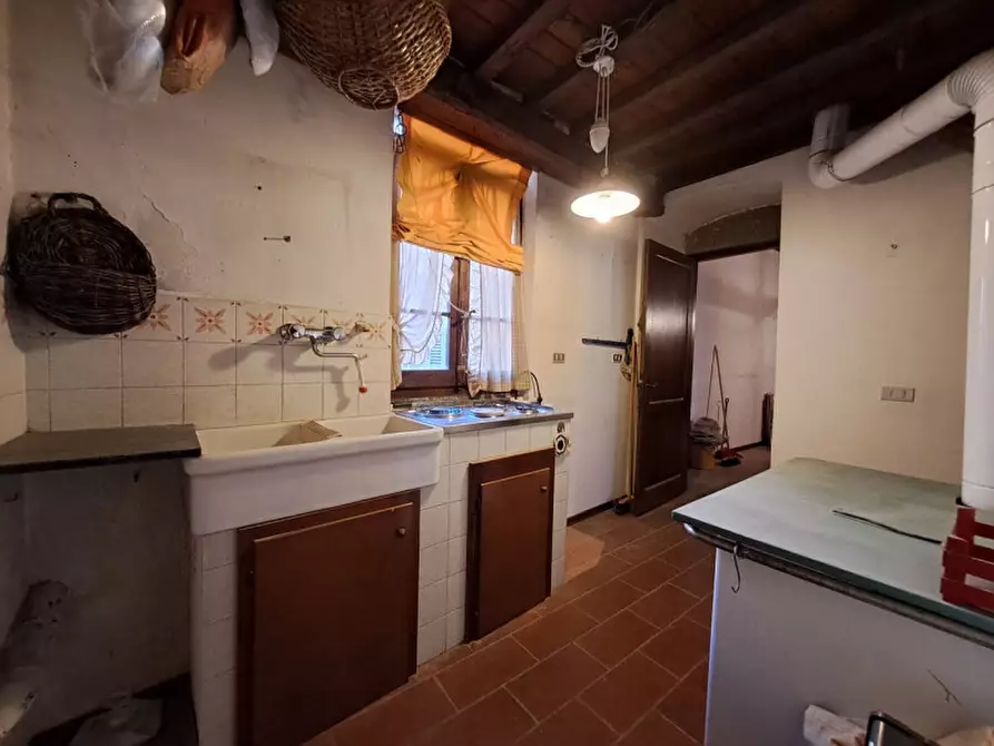 Immagine 11 di Appartamento in vendita  a Passignano Sul Trasimeno