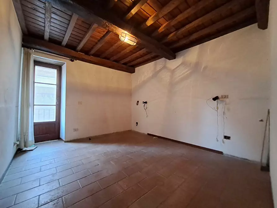 Immagine 14 di Appartamento in vendita  a Passignano Sul Trasimeno