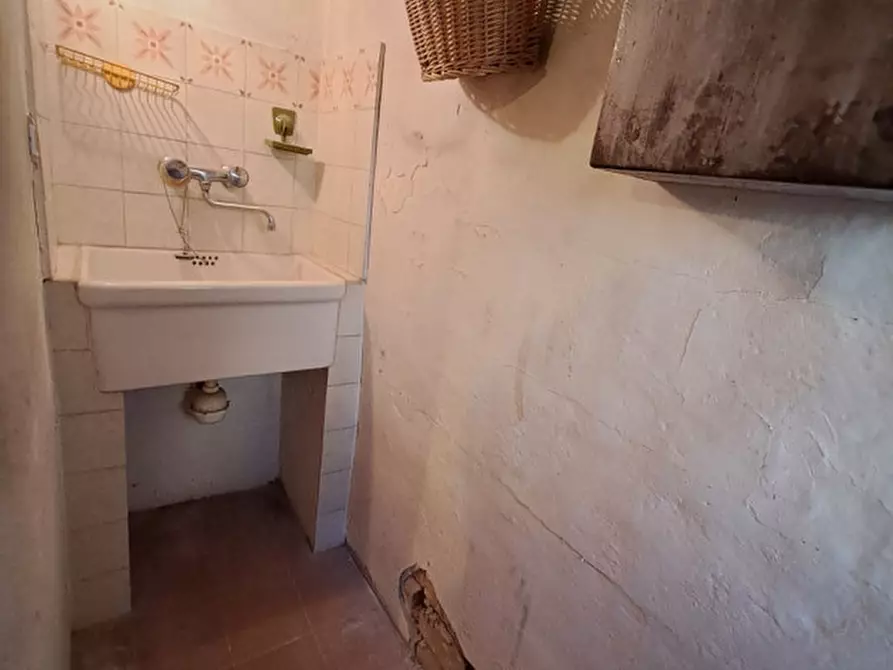 Immagine 23 di Appartamento in vendita  a Passignano Sul Trasimeno