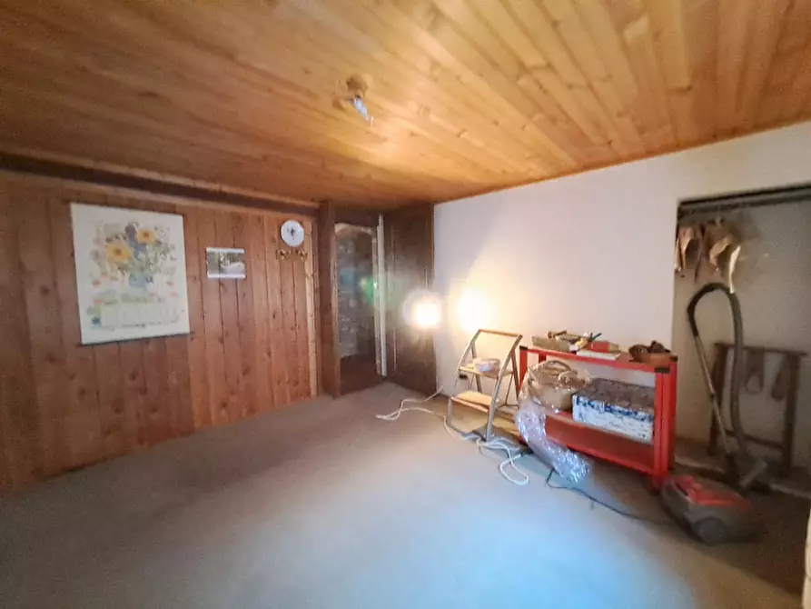 Immagine 27 di Appartamento in vendita  a Passignano Sul Trasimeno