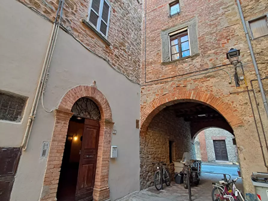 Immagine 32 di Appartamento in vendita  a Passignano Sul Trasimeno