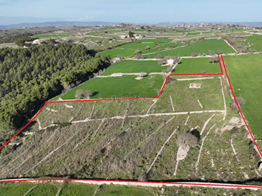 Immagine 31 di Terreno in vendita  a Modica