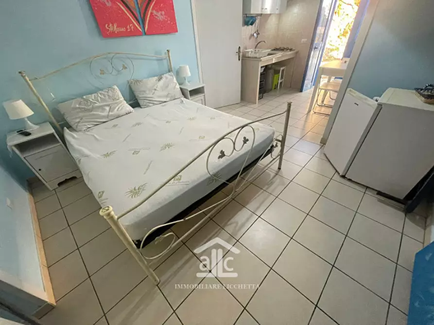 Immagine 13 di Villa in vendita  in Via per Tricase a Castro